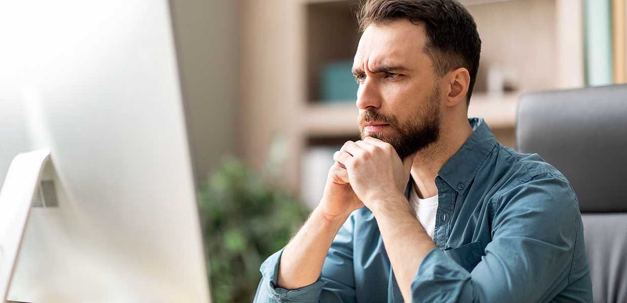 CKR Solar - Frequently Asked Questions About Commercial Energy Storage Banner